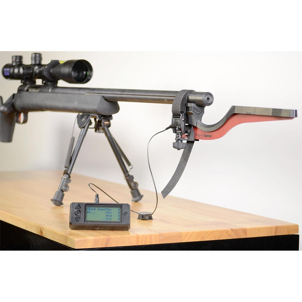 MagnetoSpeed V3 – כרונוגרף בליסטי לקנה עם מזוודה קשיחה
